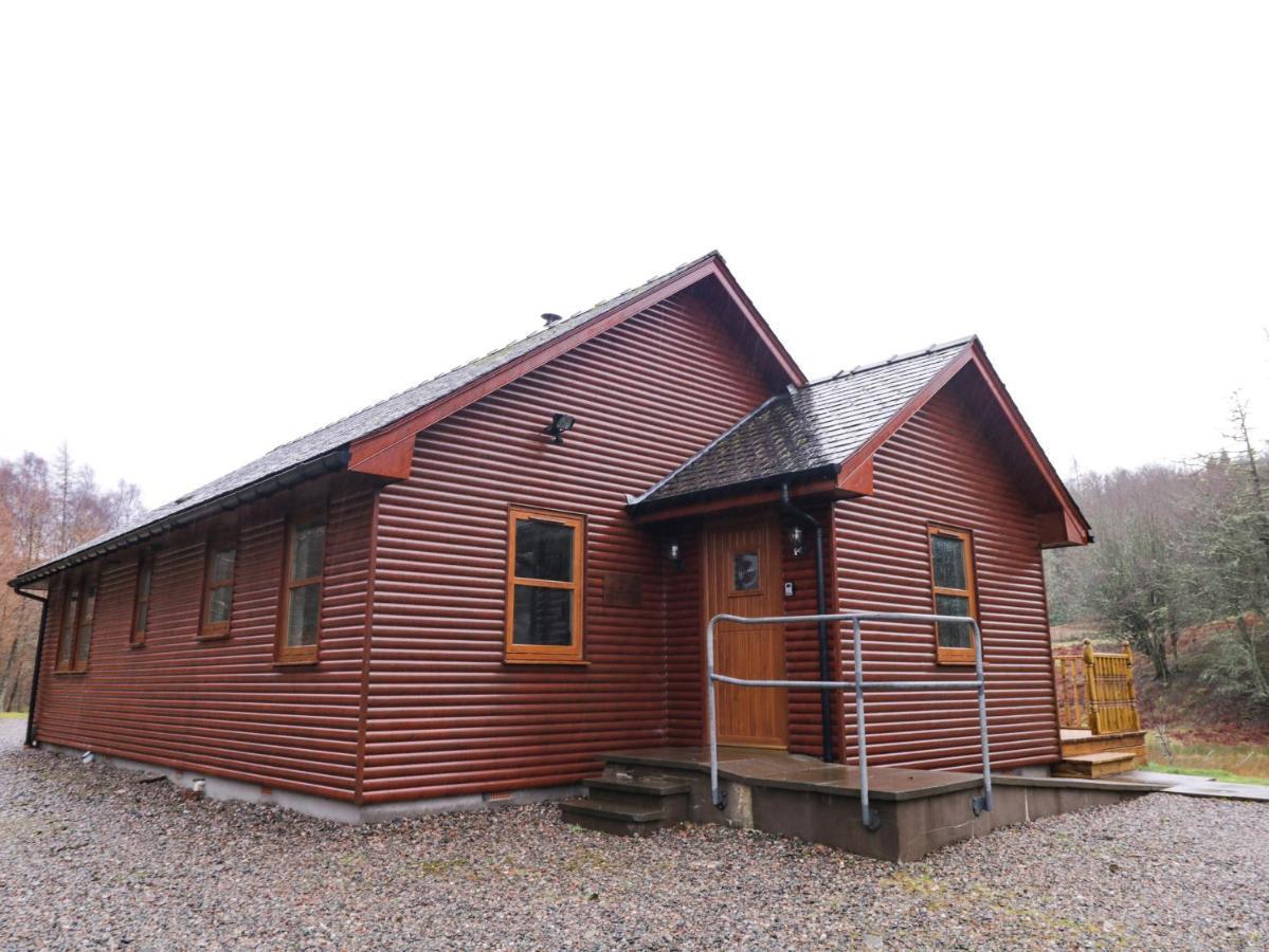 Fersit Log Cottage Roybridge Eksteriør bilde