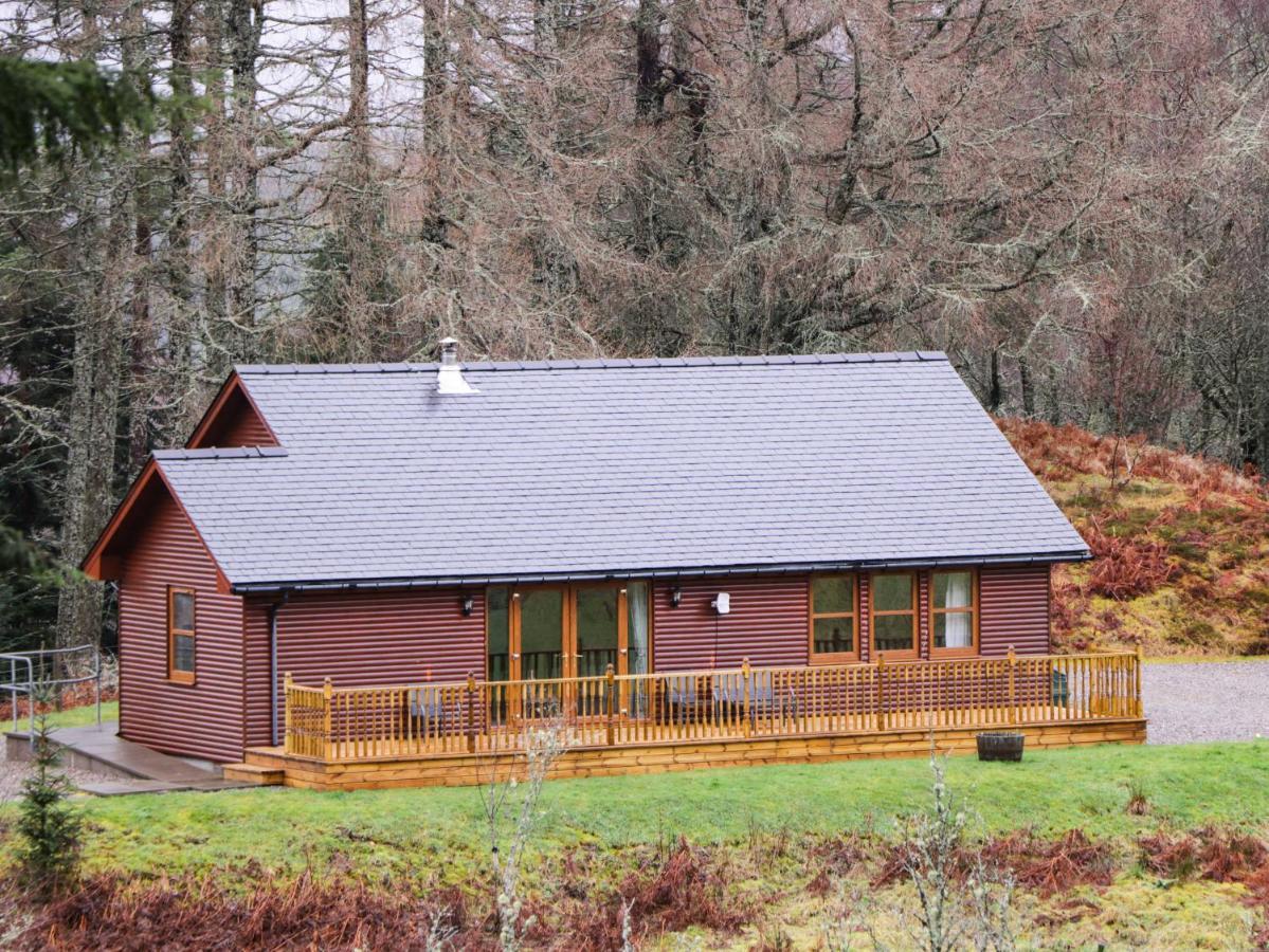 Fersit Log Cottage Roybridge Eksteriør bilde