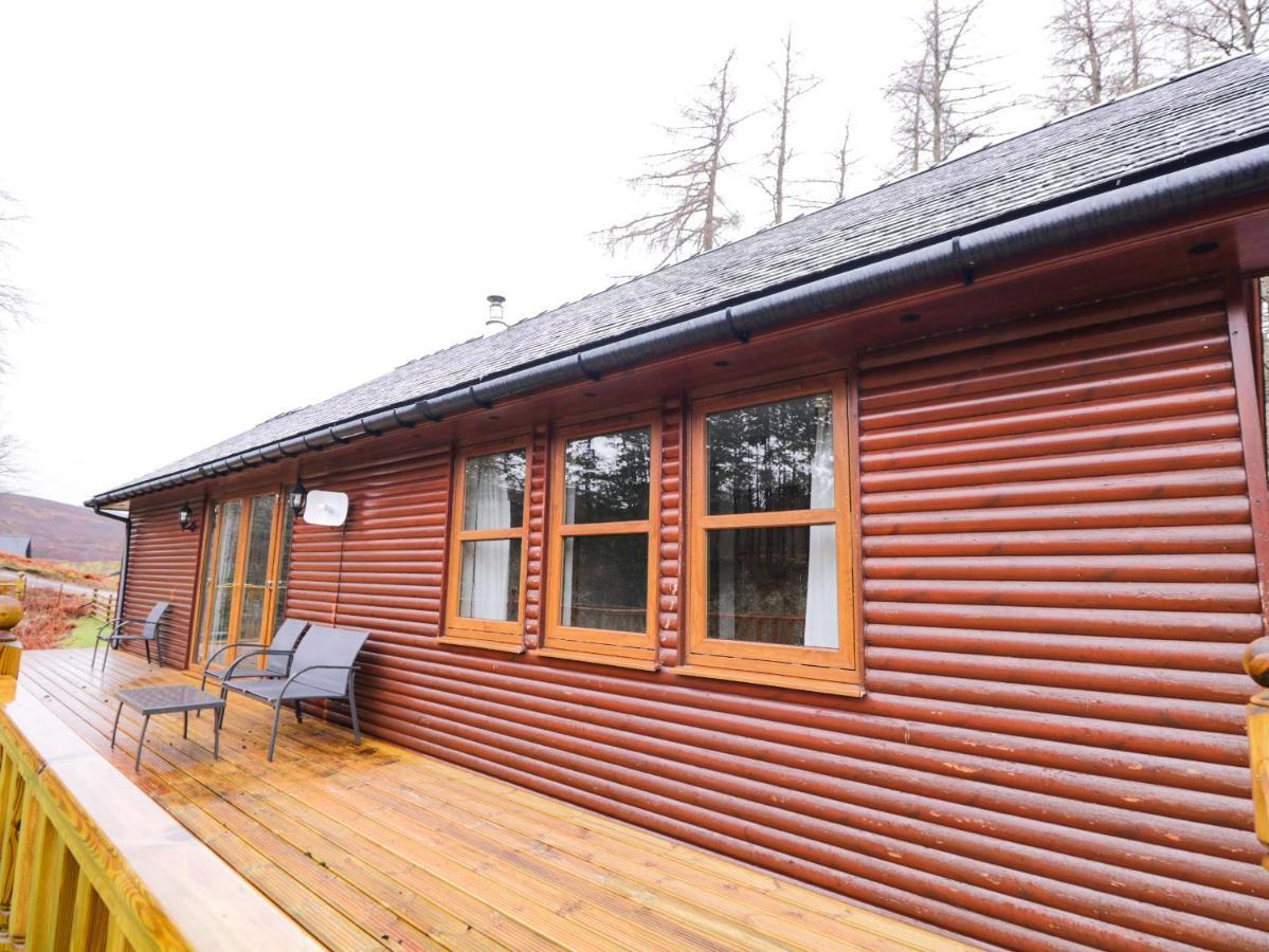 Fersit Log Cottage Roybridge Eksteriør bilde